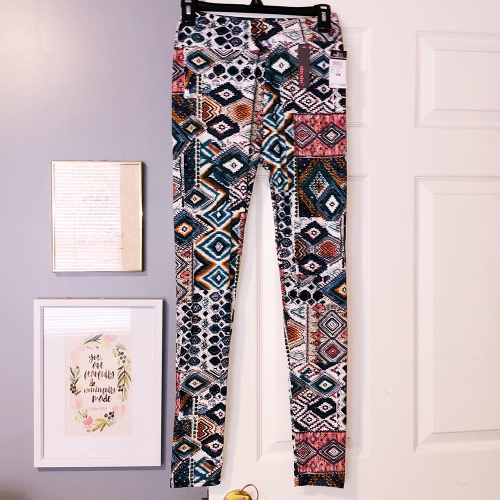 Cute pattern leggings